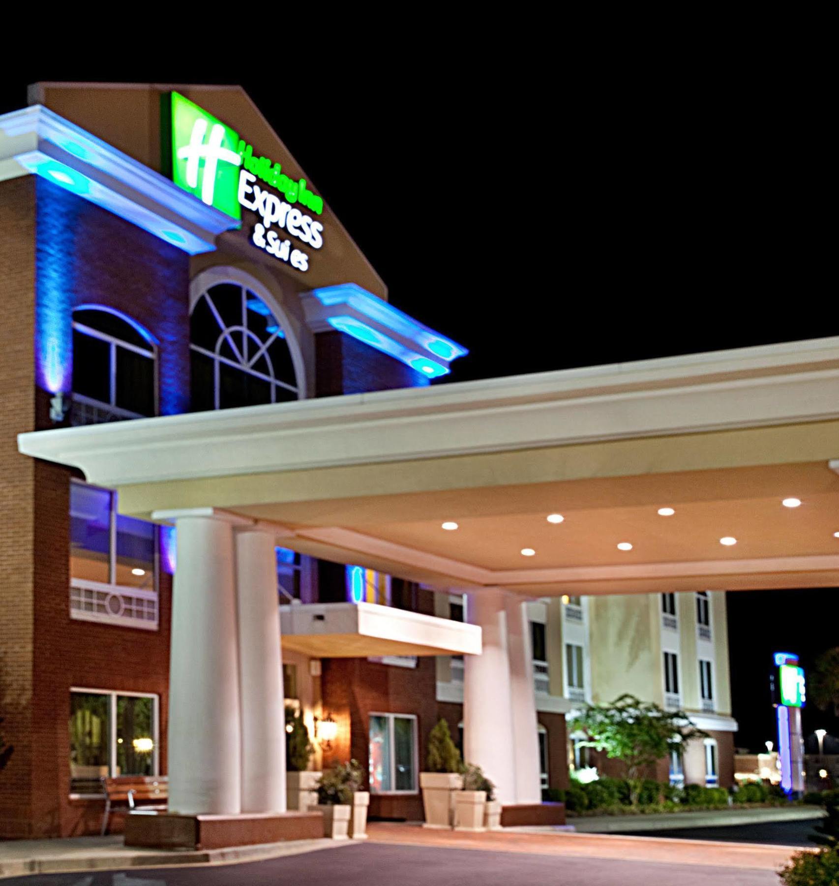 Holiday Inn Express Hotel & Suites - Sumter By Ihg Exterior foto